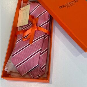 Dolcepunta Pink Striped Men's Tie
